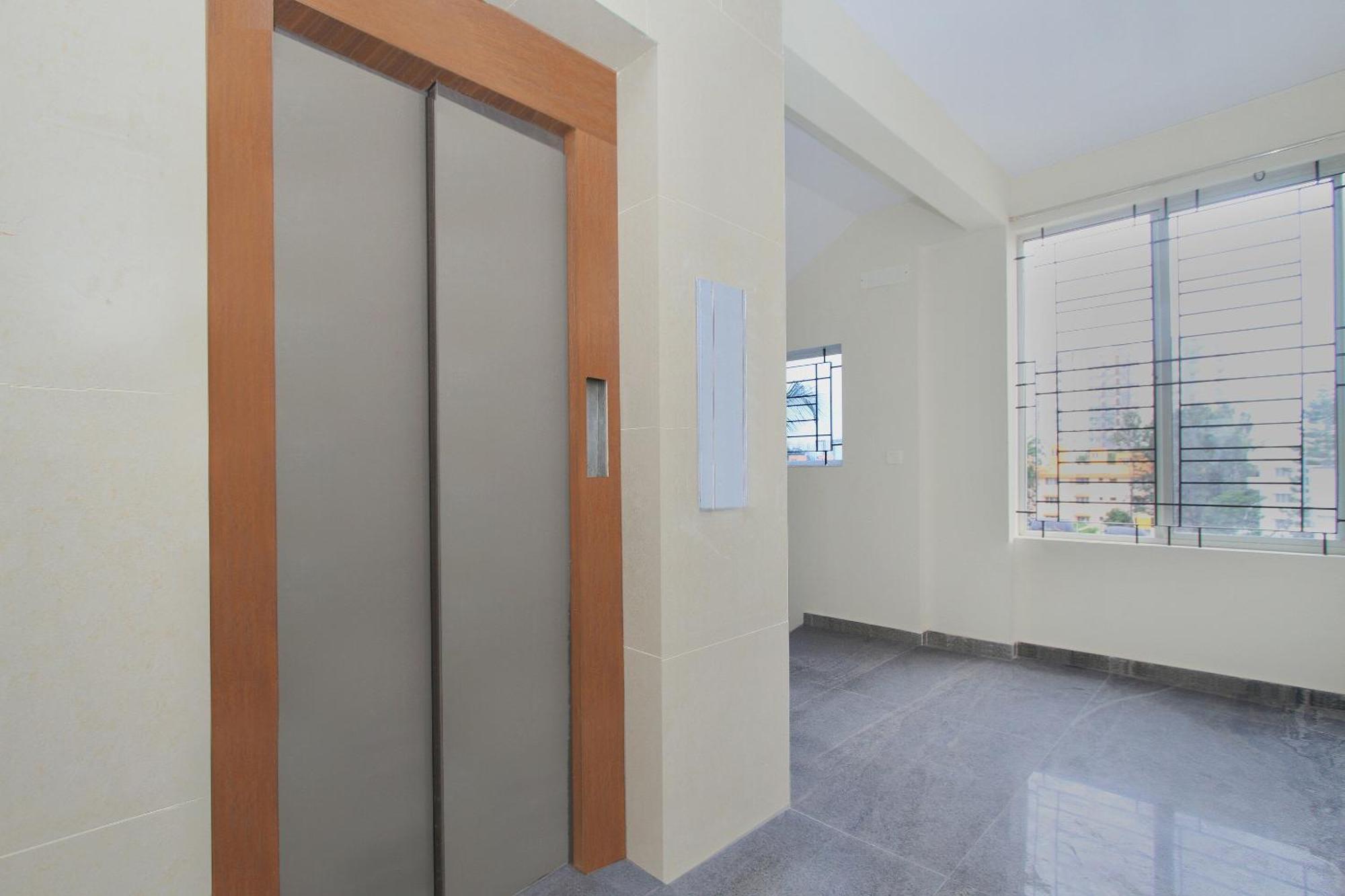 Hotel O Manu Residency Bangalore Luaran gambar