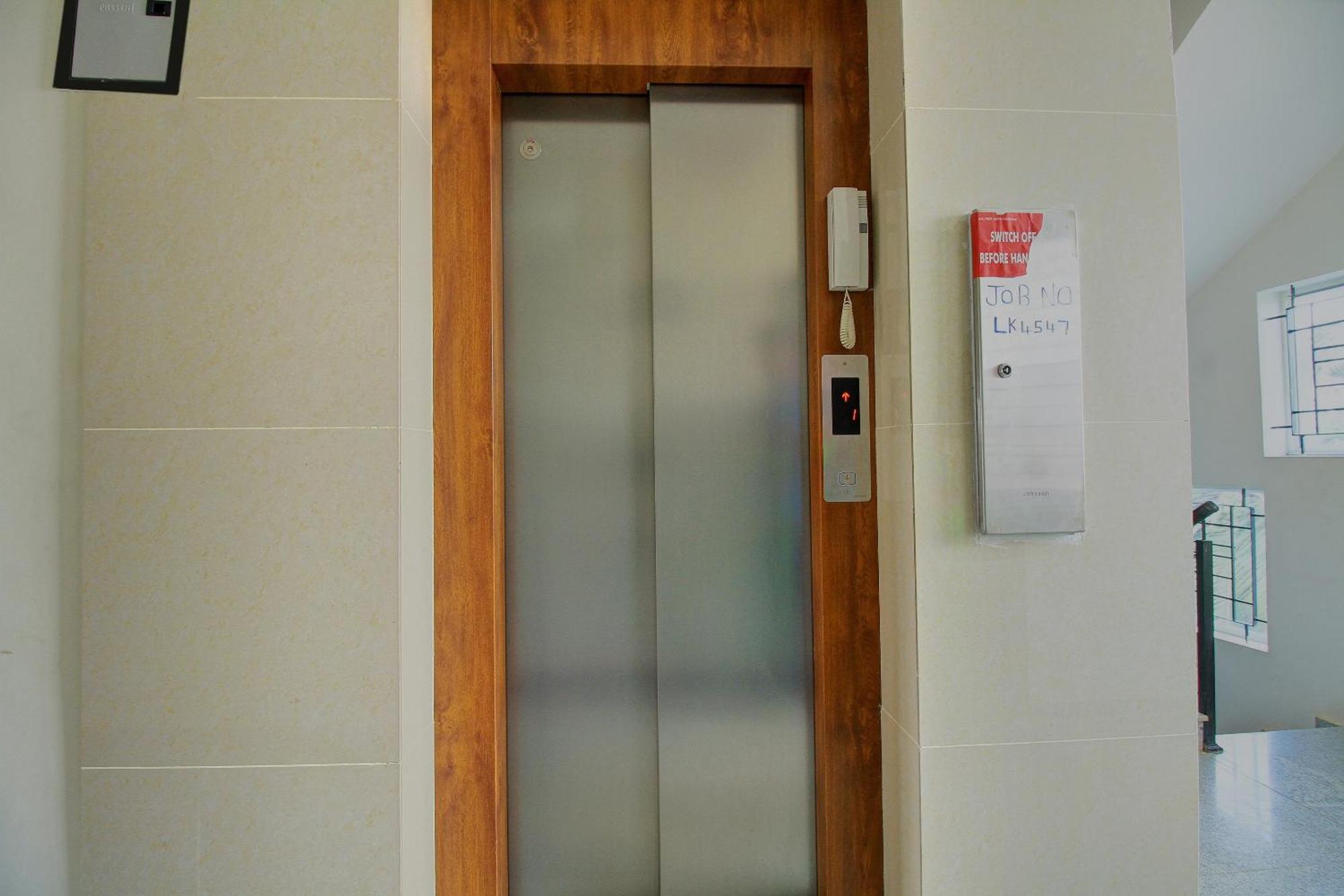 Hotel O Manu Residency Bangalore Luaran gambar